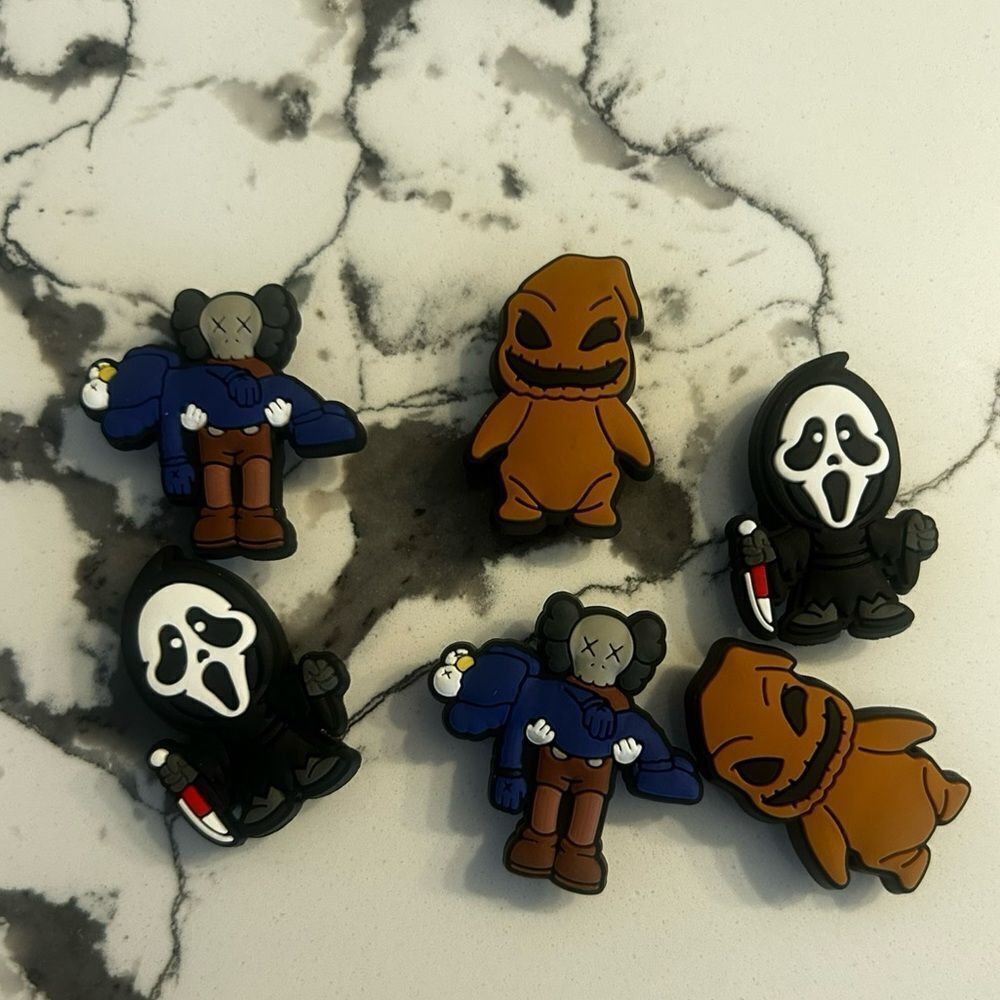 Halloween-Themed Shoe Charms - Black, Brown, Blue